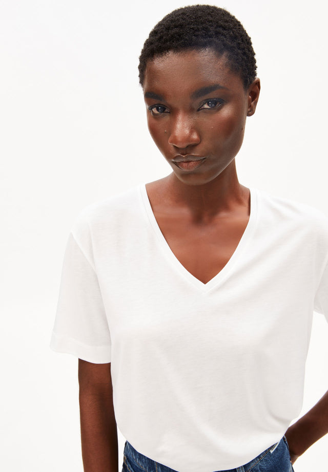 Armedangels | V-NECK T-SHIRT | White
