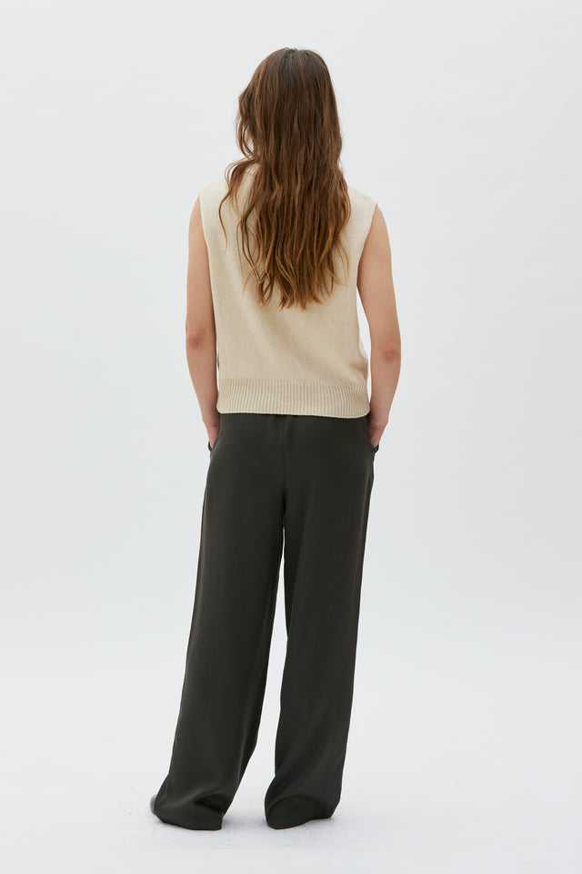 MASKA | NERA Cashmere Vest | Off White