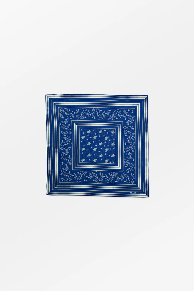 Skall Studio | Classic Scarf | Blue Shore